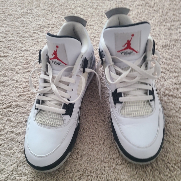 Jordan Black Sneakers with Purple and Teal Accents - Picture 13 of 16